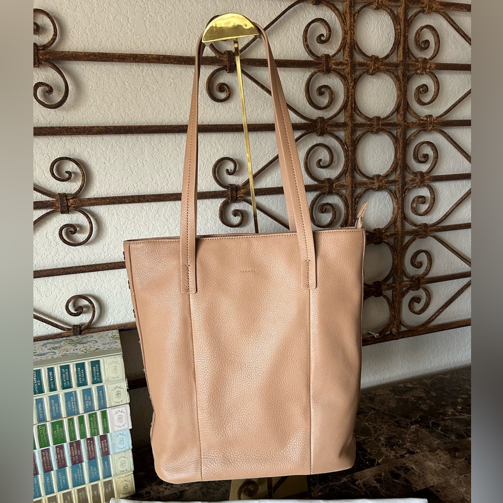 Hammitt Addie Tote, Biscotti Leather